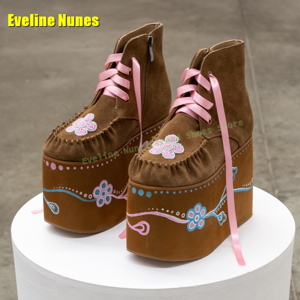 Embroidery Flower - Brown Flower Embroidery Platform Boots Round