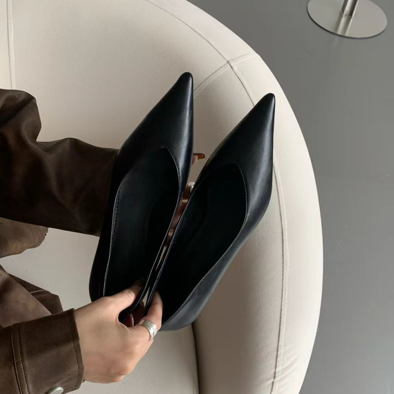 SUOJIALUN 2025 Spring New Bran - Embroidery Flat Shoes recensione e prezzo