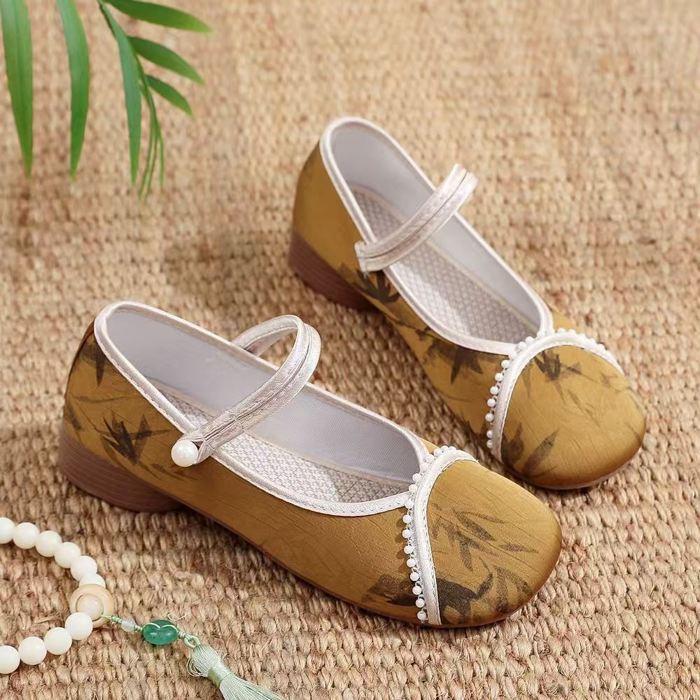 Chinese Style Women Low Heel C - Embroidery Cloth recensione e prezzo