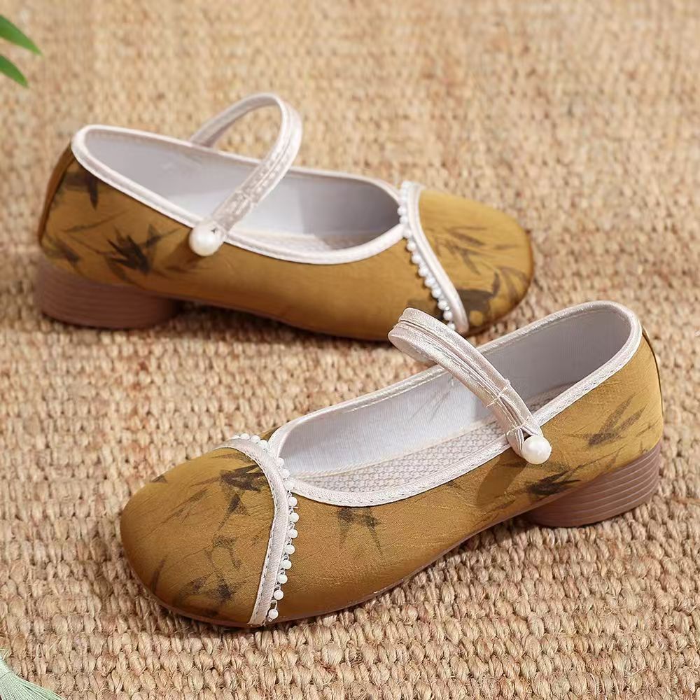 Chinese Style Women Low Heel C - Embroidery Cloth recensione e prezzo
