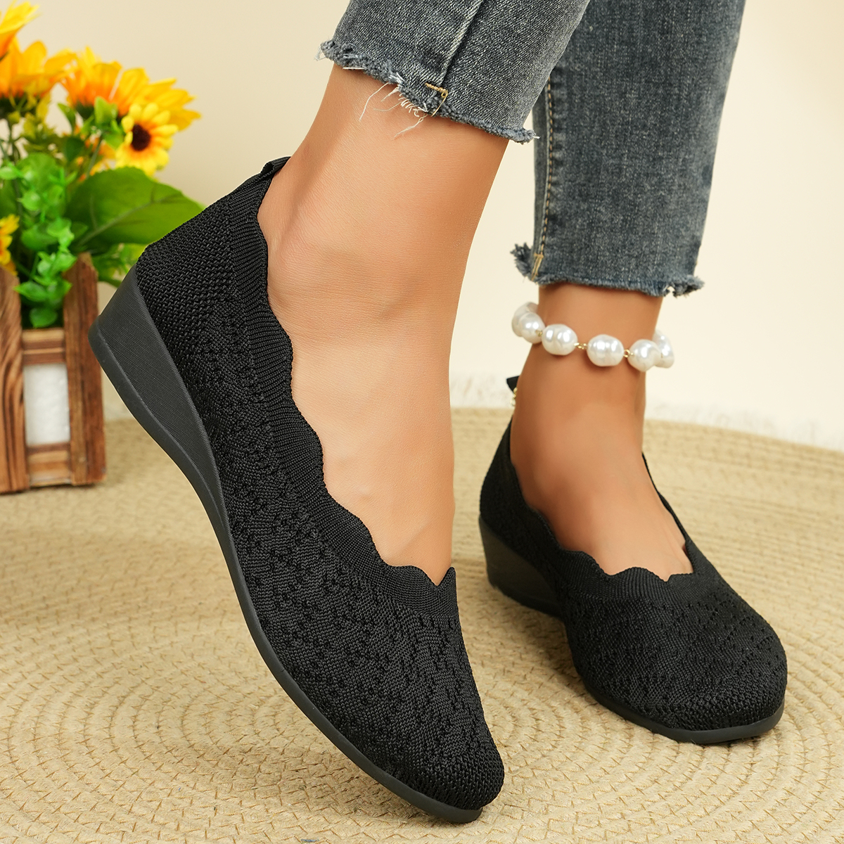 Women's Breathable Knit Flats  - Embroidery Flat Shoes recensione e prezzo