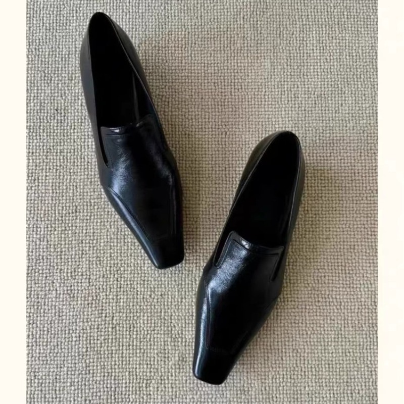 Retro Square Toe Deep Mouth Sl - Embroidery Flat Shoes recensione e prezzo