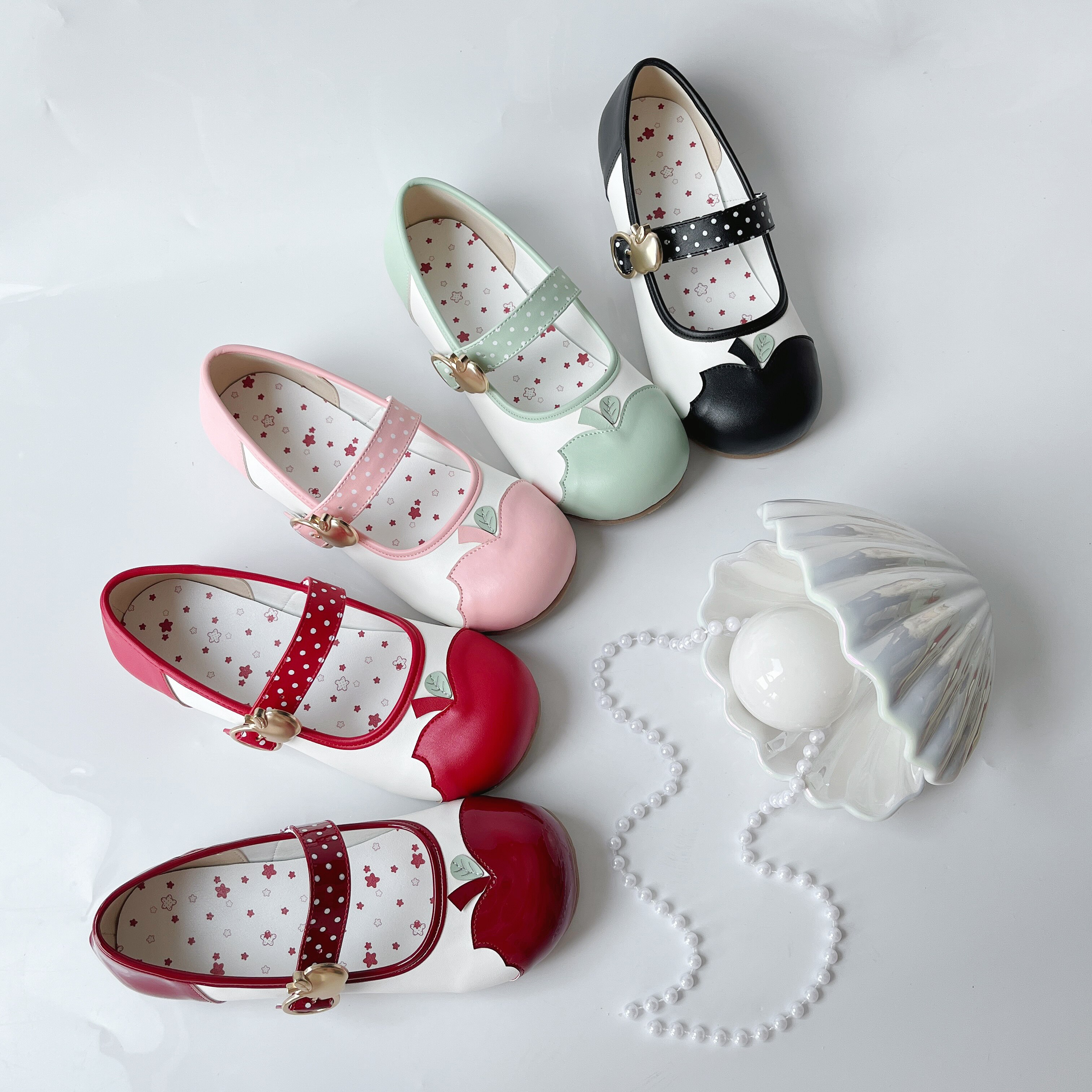 Original Japanese Lolita Mary  - Embroidery Flat Shoes recensione e prezzo