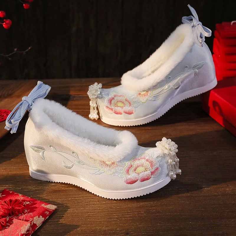 Women`s Plus Size 41# Hanfu Em - Embroidery Cloth recensione e prezzo