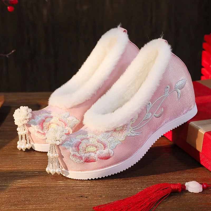 Women`s Plus Size 41# Hanfu Em - Embroidery Cloth recensione e prezzo