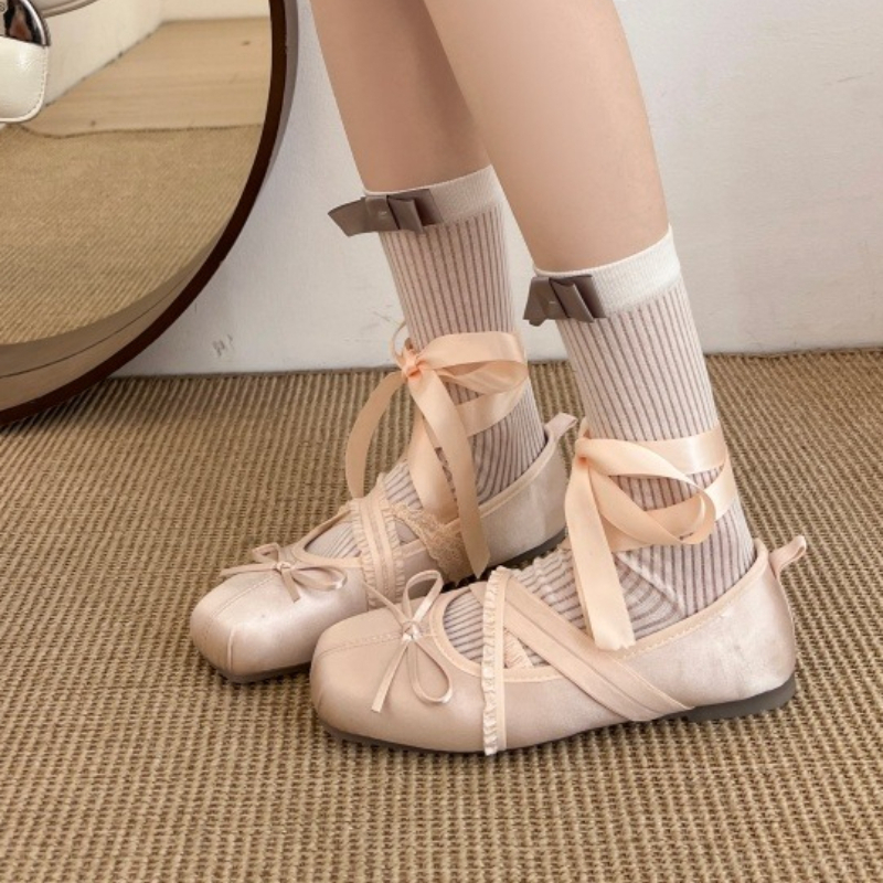 New Spring Comfortable Lace-up - Embroidery Flat Shoes recensione e prezzo