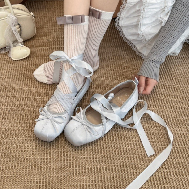 New Spring Comfortable Lace-up - Embroidery Flat Shoes recensione e prezzo