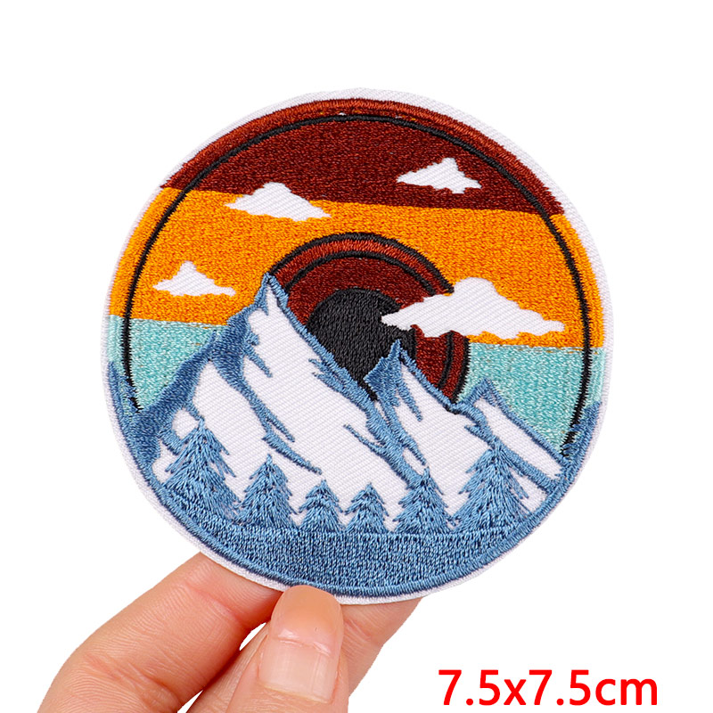 Camping/Adventure Patch Iron O - Embroidery Converse recensione e prezzo