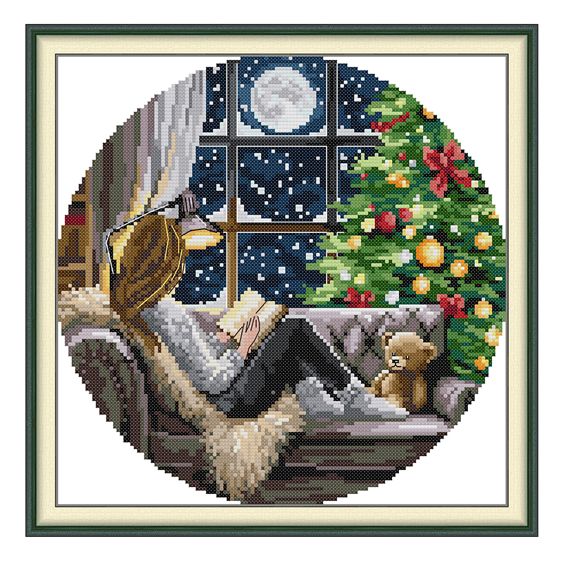The Christmas Tree and Girl Pa - Embroidery X Stitch recensione e prezzo