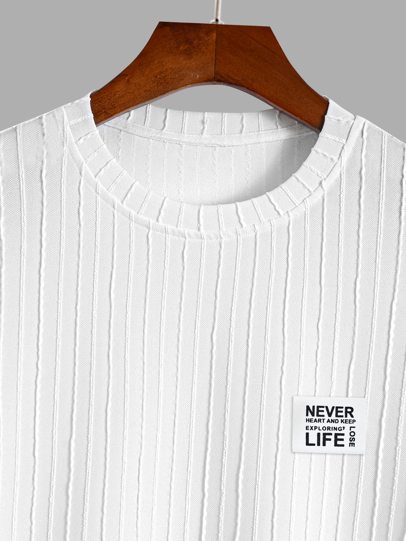 Men's Textured “Never Lose You - Embroidery Shirt recensione e prezzo