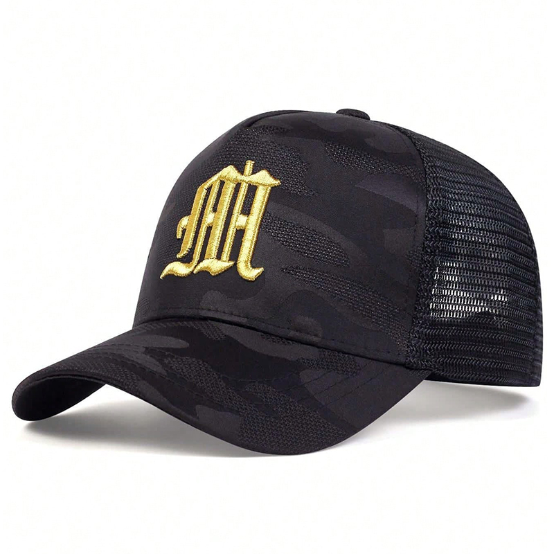 Fashion M Letter Camouflage Em - Embroidery Letter M recensione e prezzo