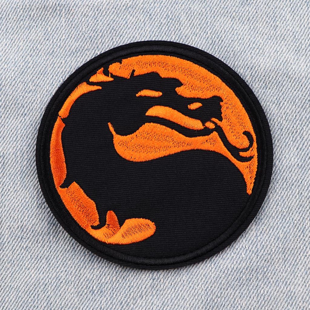 Street Games Cartoon Patch Dra - Embroidery Converse recensione e prezzo