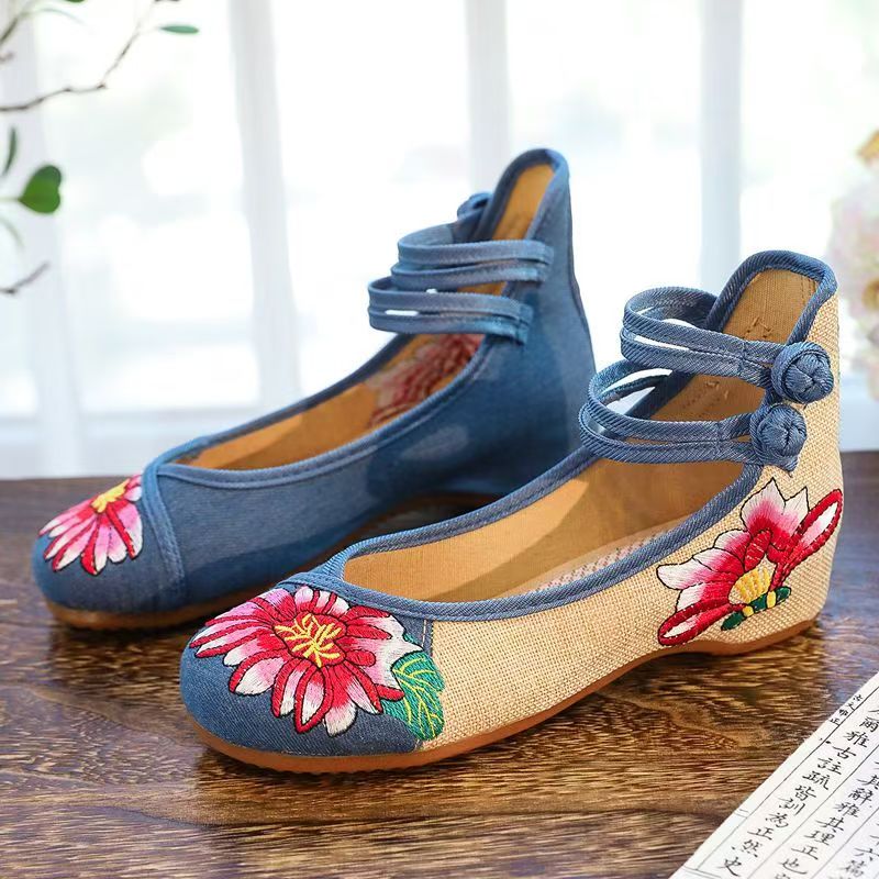 Woman Wedges Embroidered Cloth - Embroidery Cloth recensione e prezzo