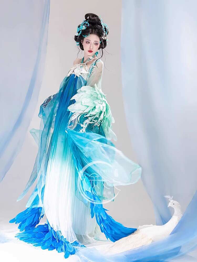 New Peacock Hanfu Womens fashi - Embroidery Shirt recensione e prezzo